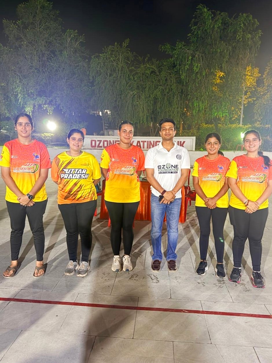 7th UP STATE OPEN CHAMPIONSHIP2026 ROLLER DERBY        Mr. Sagar Mangla with Indian team players